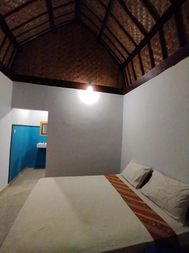 Diki Bungalows Kuta  Esterno foto