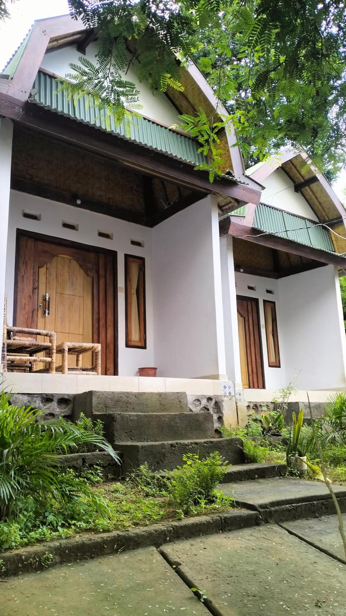 Diki Bungalows Kuta  Esterno foto